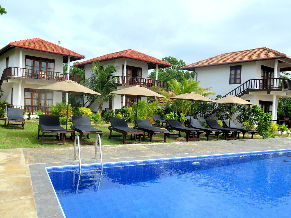 อนันทยา บีช Hotel แทนกาลเล ภายนอก รูปภาพ